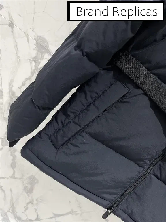 Burberry Hooded Cropped Puffer Jacket